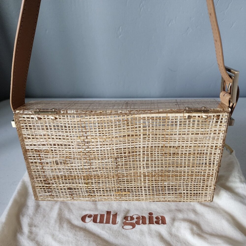 Cult Gaia Acrylic Shoulder Bag "LIKE NEW" - Picture 14 of 16